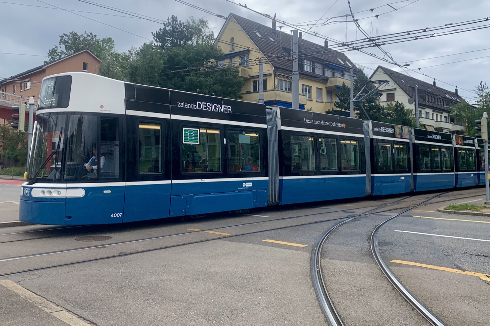 Aussenwerbung Tram · Referenz 50